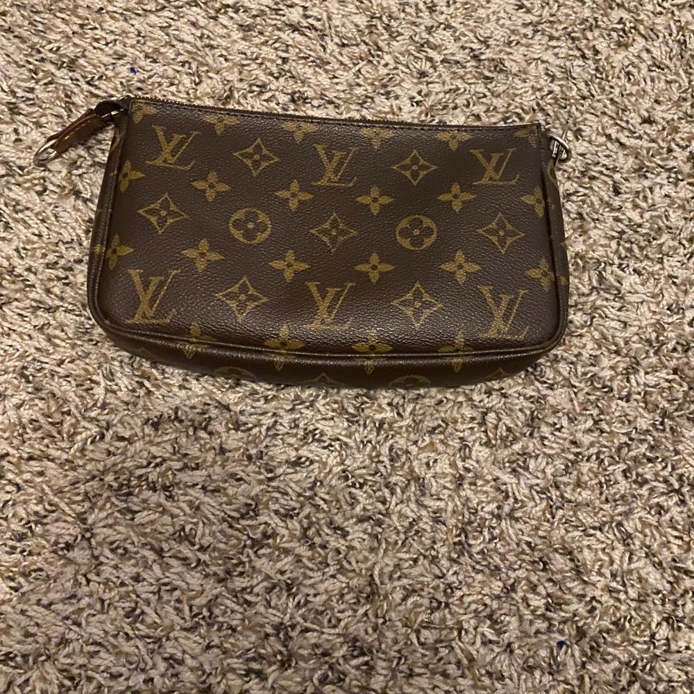 Monogram Pochette Accessories